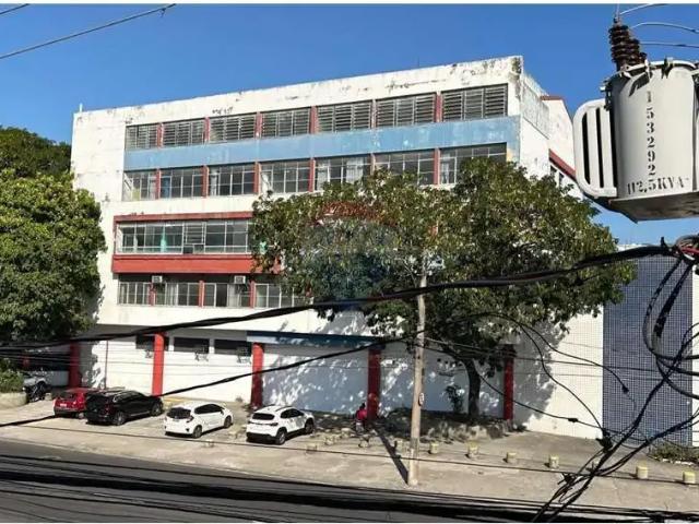 Prédio para Venda em Rio de Janeiro/RJ Realengo