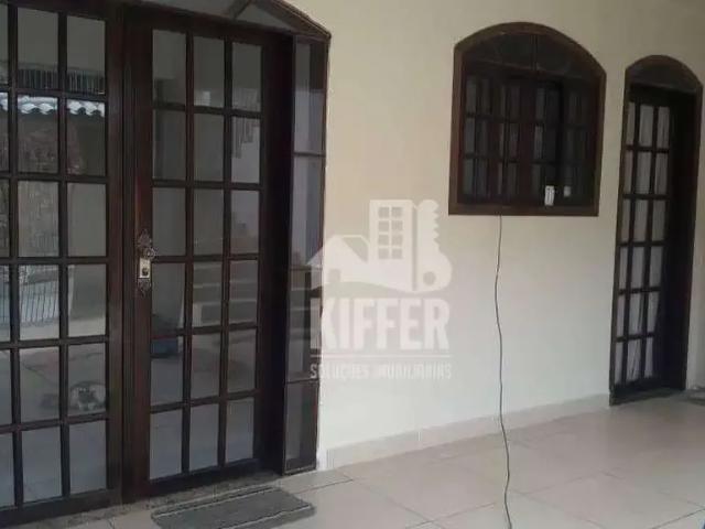 Prédio para Venda em São Gonçalo/RJ Neves