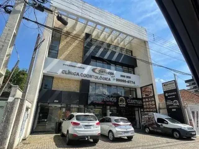 Prédio para Venda em São José dos Pinhais/PR Centro