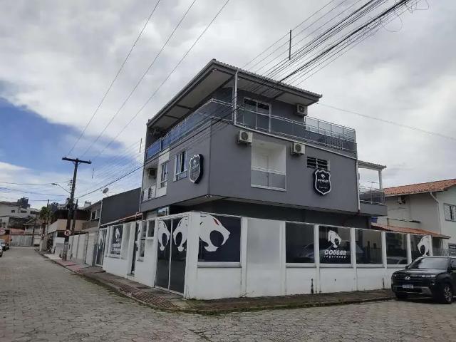 Prédio para Venda em São José/SC Roçado