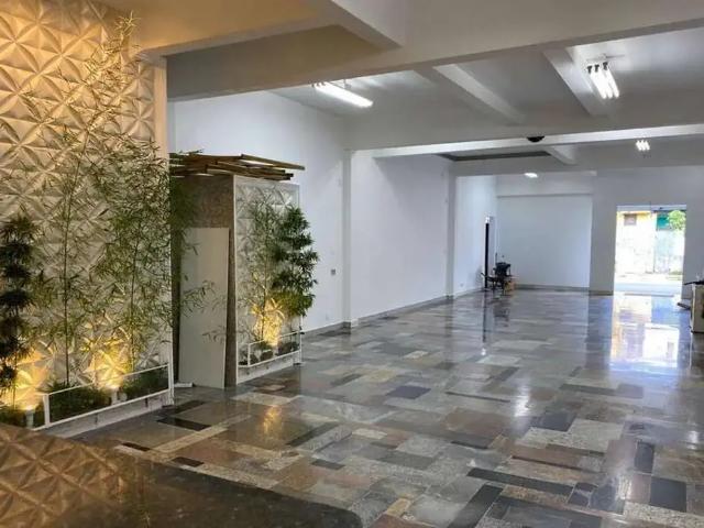 Prédio para Venda em São Paulo/SP Vila Helena