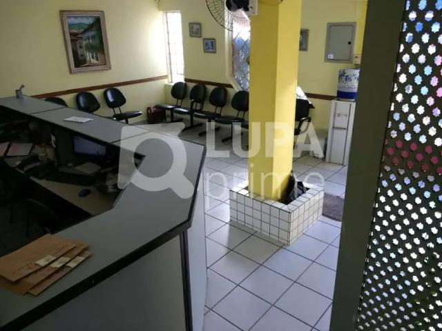 Prédio para Venda em São Paulo/SP Vila Sabrina