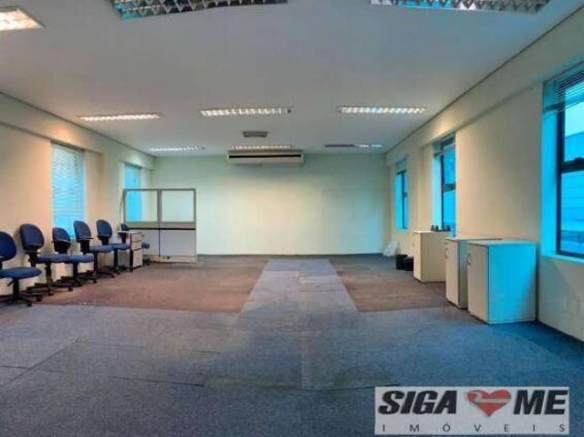 Prédio para Venda em São Paulo/SP Vila Santos
