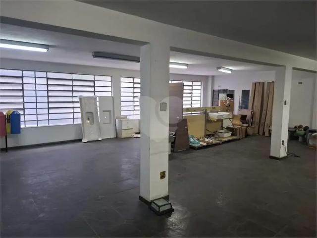 Prédio para Venda em São Paulo/SP Cambuci