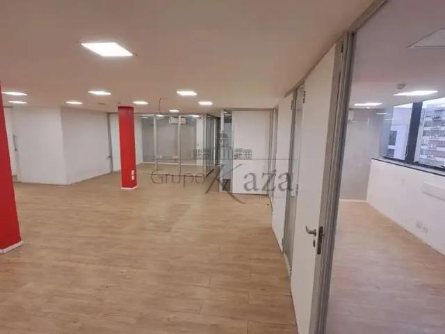Prédio para Venda em São Paulo/SP Jardim Paulistano 6 Quartos