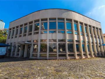 Prédio para Venda em São Paulo/SP Pacaembu