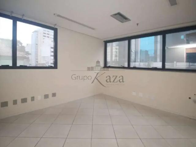 Prédio para Venda em São Paulo/SP Paraíso 3 Quartos