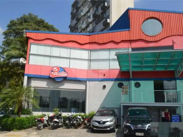 Prédio para Venda em São Paulo/SP Real Parque