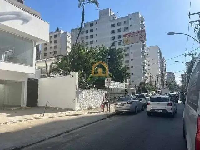 Prédio para Venda em São Vicente/SP Centro