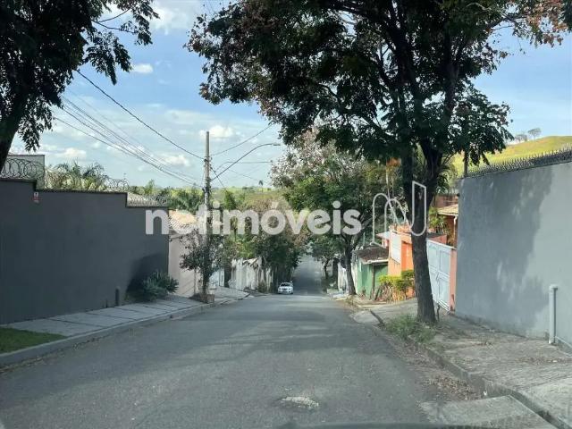 Prédio para Venda em Sabará/MG Novo Horizonte 3 Quartos