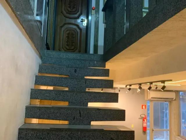Prédio para Venda em Salvador/BA Barbalho
