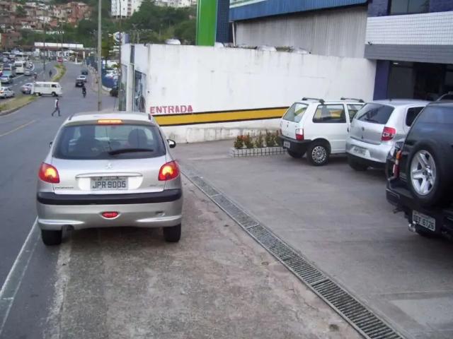 Prédio para Venda em Salvador/BA Brotas