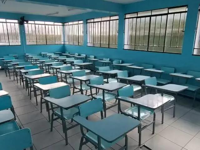 Prédio para Locação em Colombo/PR Roça Grande