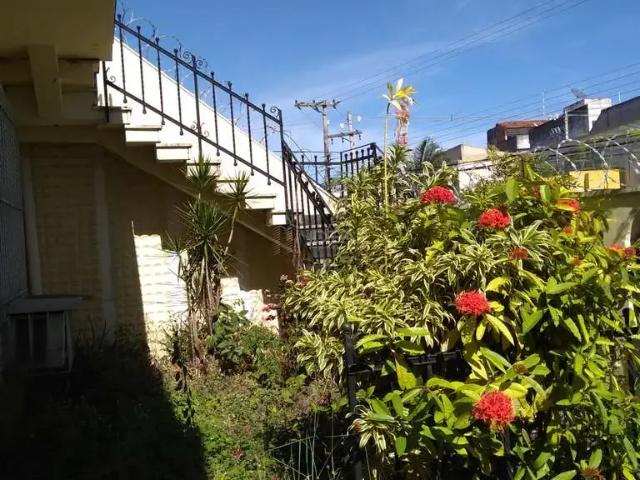 Prédio para Locação em Campos dos Goytacazes/RJ Centro 6 Quartos