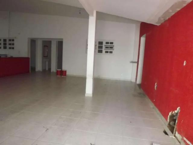 Prédio para Locação em Caraguatatuba/SP Centro