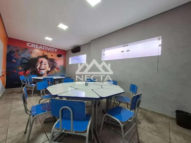 Prédio para Locação em Caraguatatuba/SP Centro