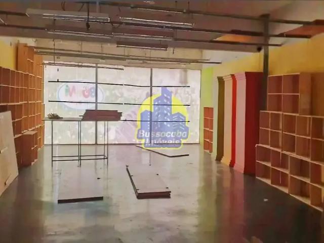 Prédio para Locação em Carapicuíba/SP Centro