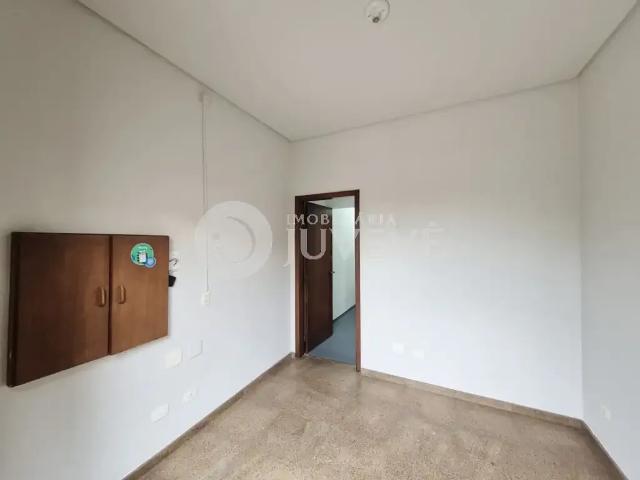 Prédio para Locação em Curitiba/PR Atuba