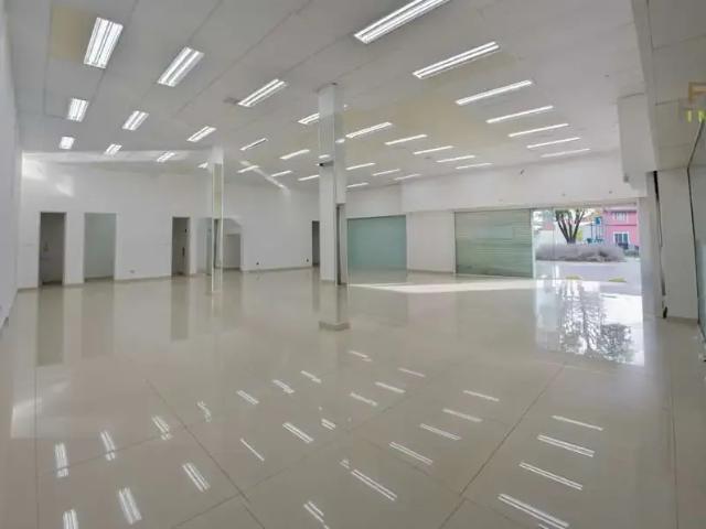 Prédio para Locação em Curitiba/PR Hauer