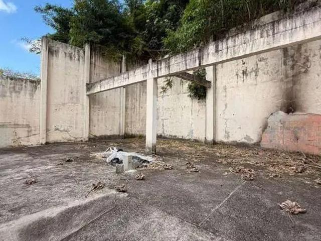 Prédio para Locação em Arujá/SP Centro