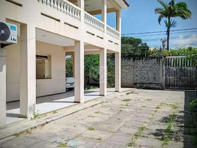 Prédio para Locação em Aracaju/SE Atalaia 4 Quartos