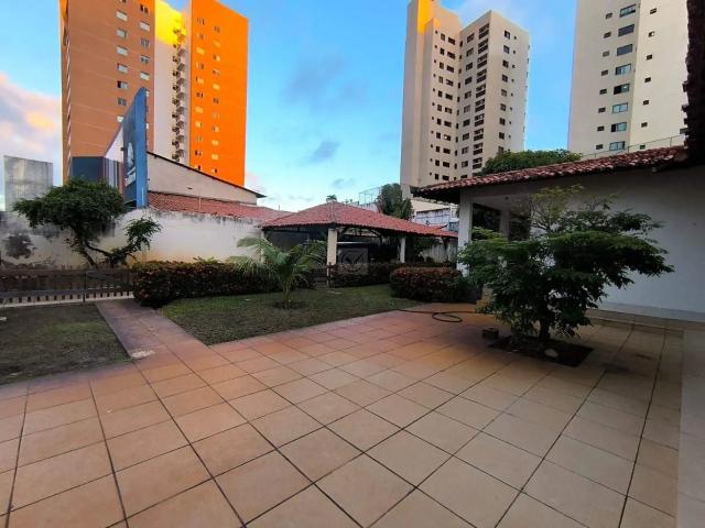 Prédio para Locação em Aracaju/SE Jardins 4 Quartos