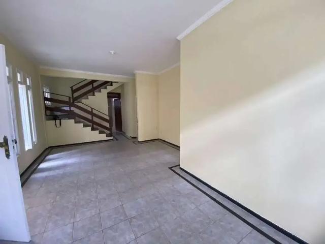Prédio para Locação em Aracaju/SE Suíça 7 Quartos