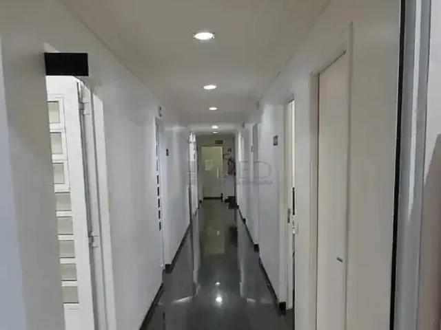 Prédio para Locação em Arapongas/PR Centro 1 Quartos
