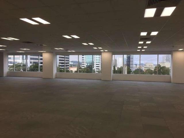 Prédio para Locação em Barueri/SP Alphaville Centro Industrial e Empresarial/Alphaville