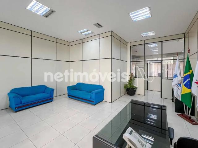Prédio para Locação em Belo Horizonte/MG Heliópolis