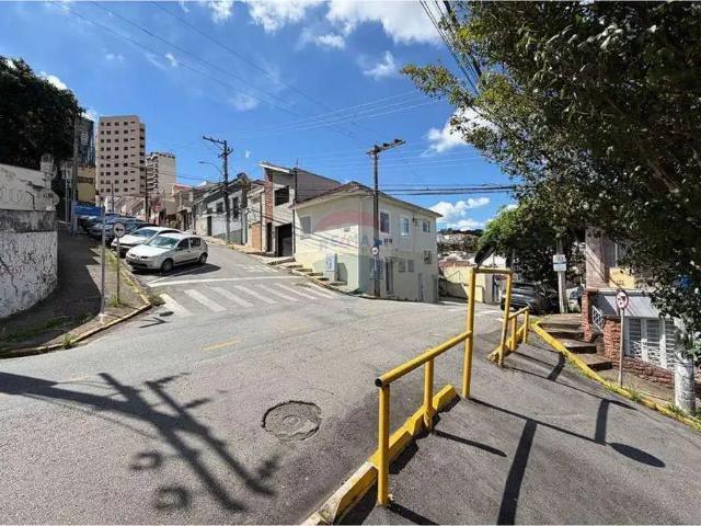 Prédio para Locação em Bragança Paulista/SP Centro