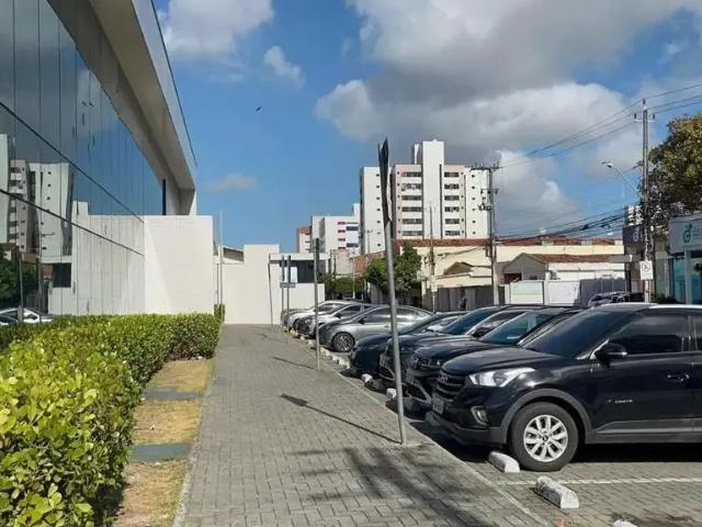 Prédio para Locação em Fortaleza/CE Parquelândia