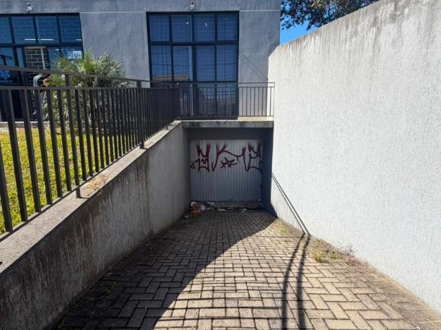 Prédio para Locação em Fazenda Rio Grande/PR Nações