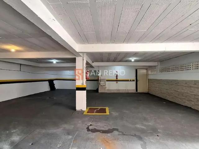 Prédio para Locação em Florianópolis/SC Estreito