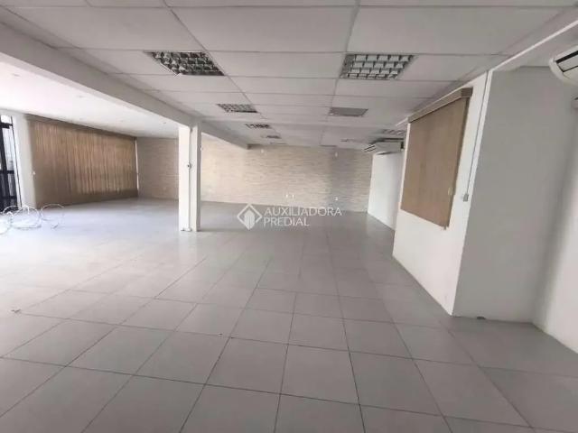 Prédio para Locação em Florianópolis/SC Estreito