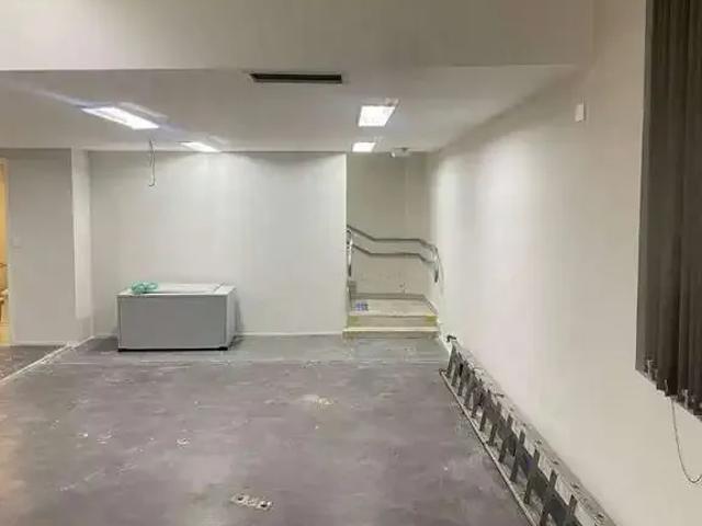 Prédio para Locação em Osasco/SP Km 18
