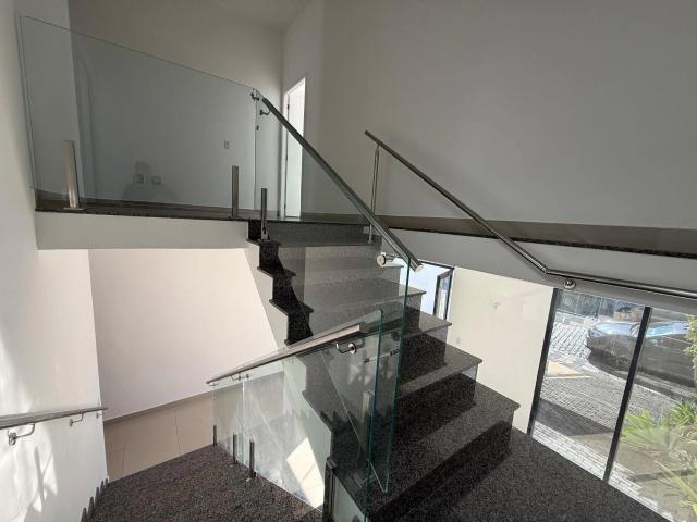 Prédio para Locação em Mogi das Cruzes/SP Jardim Santista 7 Quartos