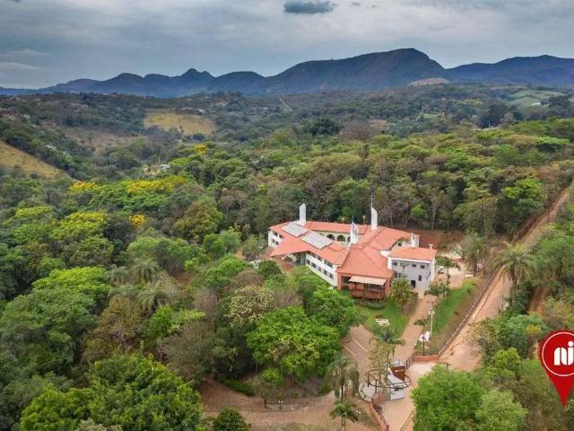 Prédio para Locação em Mário Campos/MG Vila Tania 43 Quartos