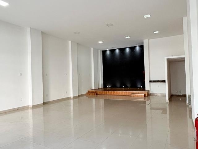 Prédio para Locação em Nova Iguaçu/RJ Centro