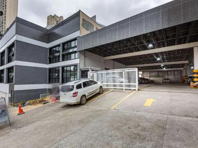 Prédio para Locação em São Paulo/SP Cambuci