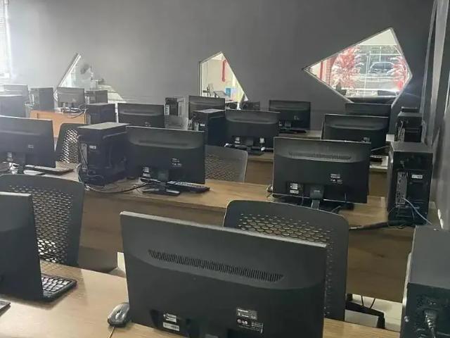 Prédio para Locação em São Paulo/SP Chácara Santo Antônio
