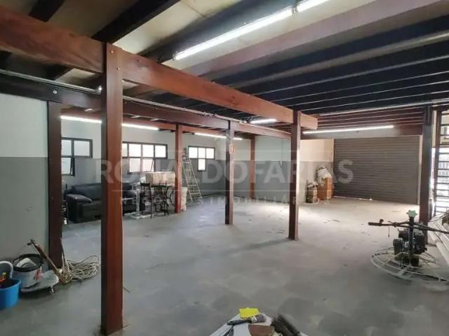 Prédio para Locação em São Paulo/SP Chácara Santo Antônio