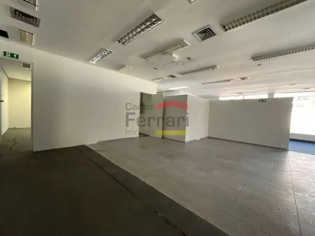 Prédio para Locação em São Paulo/SP Água Fria