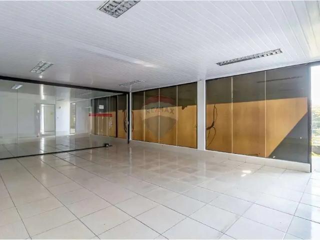 Prédio para Locação em São Paulo/SP Horto Florestal