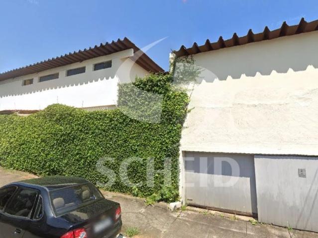 Prédio para Locação em São Paulo/SP Interlagos 4 Quartos