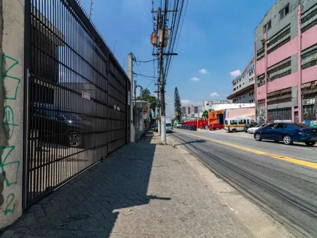 Prédio para Locação em São Paulo/SP Ipiranga