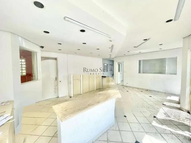 Prédio para Locação em São Paulo/SP Jardim Marajoara