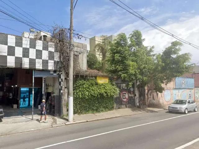 Prédio para Locação em São Paulo/SP Jardim Marilu