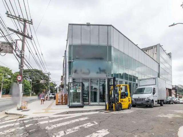 Prédio para Locação em São Paulo/SP Jardim Aricanduva