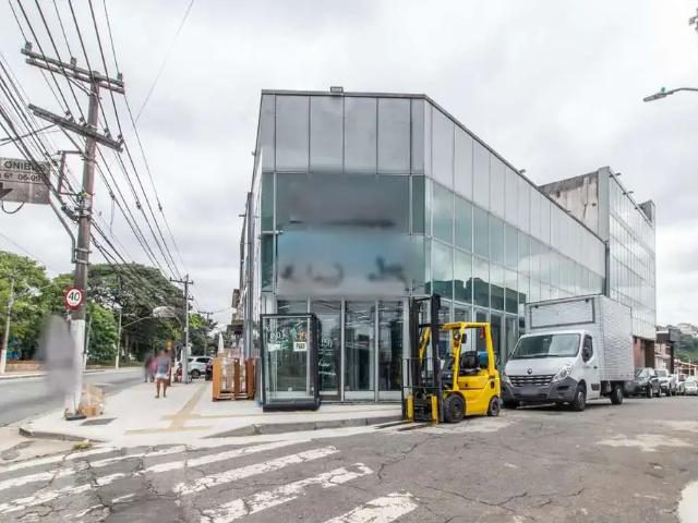 Prédio para Locação em São Paulo/SP Jardim Aricanduva